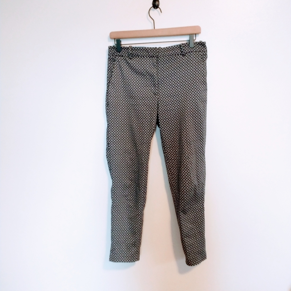 H&M printed dress pants size 8, straight legs